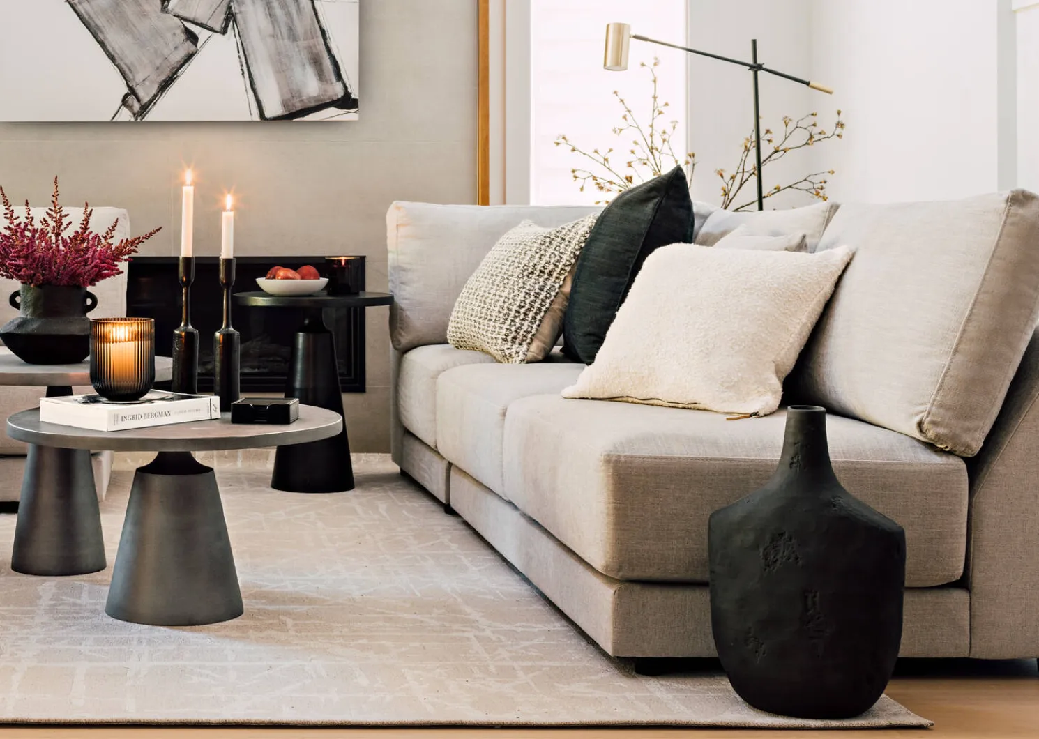 Urban Barn Bailey Pillow 24"x24"- Pillows