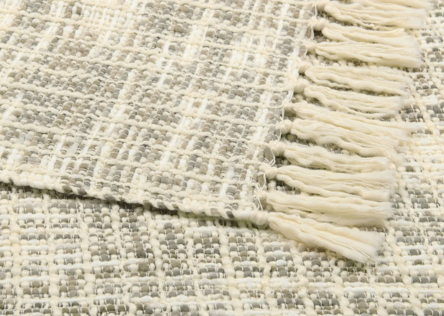 Urban Barn Mazie Throw- Throws