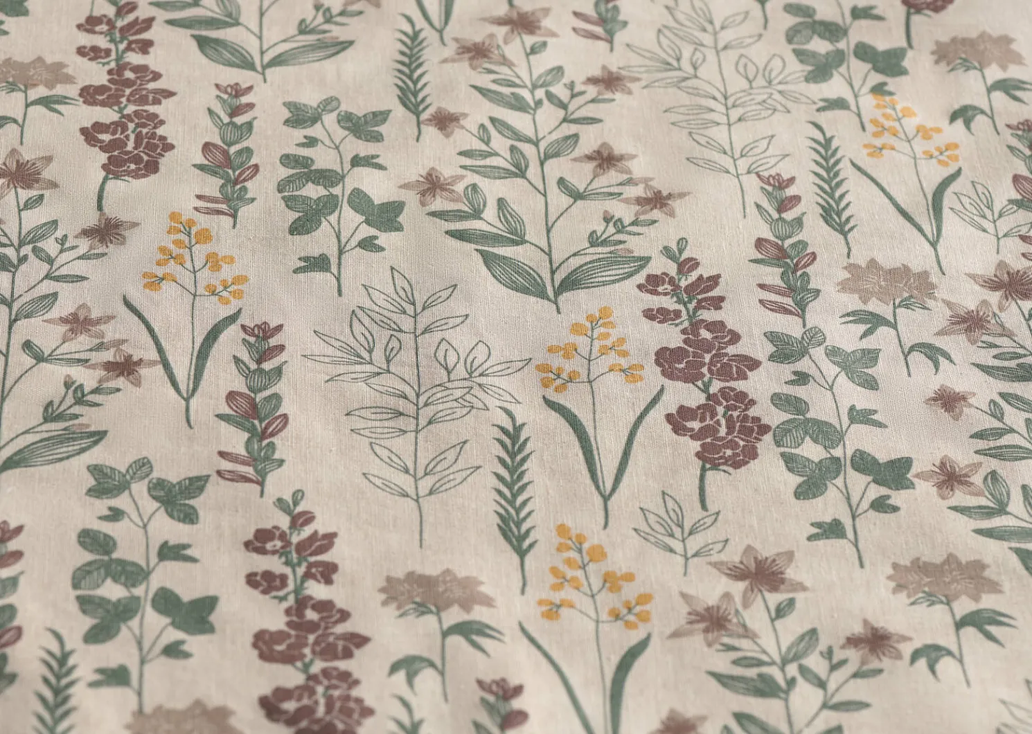 Urban Barn Meadows Floral Duvet Set- Bed Linens