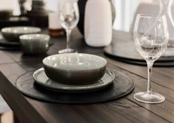 Urban Barn Quadra 16 piece Dish Set- Dinnerware