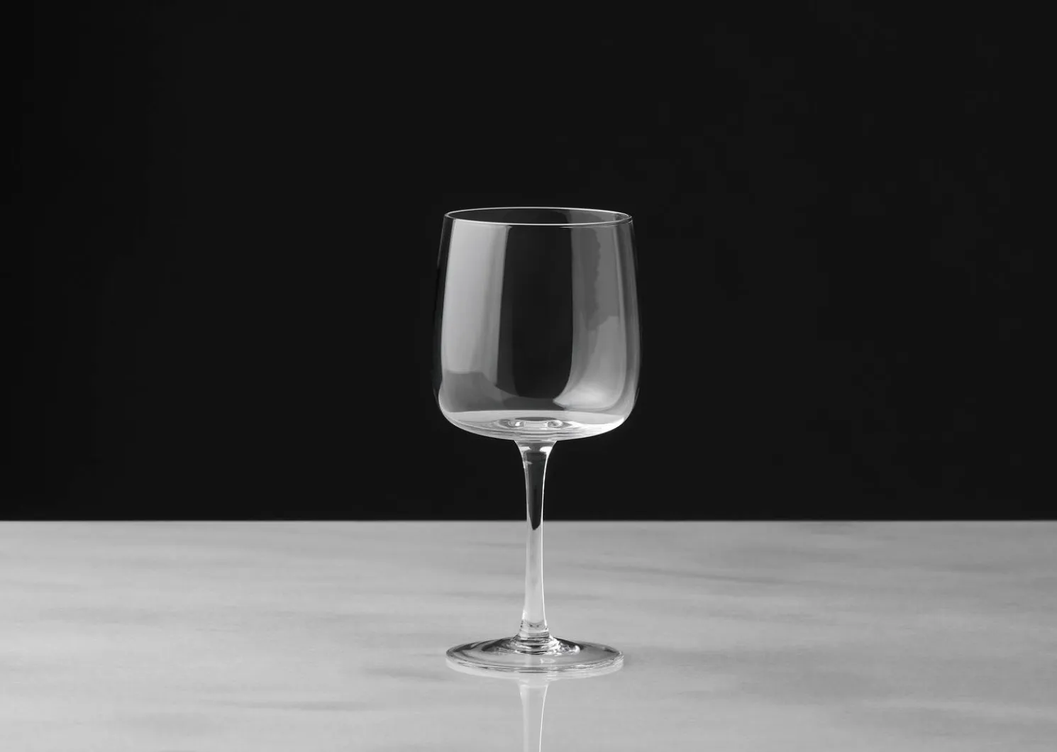 Urban Barn Roderick Wine Glass- Glassware